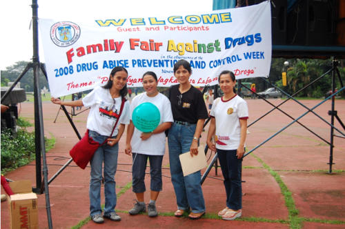 From left to right: Ms. Fran Autor, Prof. Francis Grace Duka-Pante, Dr. Rosanelia Yangco, and Prof. Lorelei Vinluan at the Quezon Memorial Circle